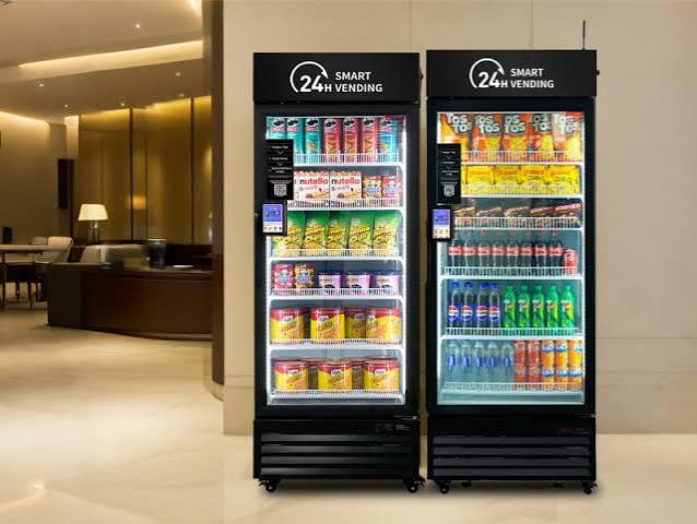 Epic Amenities smart micro market in a luxury apartment lobby
